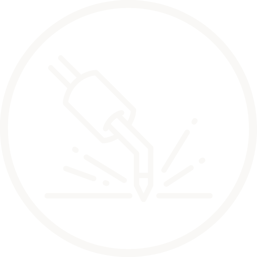 100 % geschweißt Icon – minimalistisches Schweißsymbol im Kreis, Darstellung einer Schweißnaht mit Funken. Steht für robuste Verarbeitung, langlebige Qualität und höchste Stabilität bei Cortenstahl Pflanzkübeln und Metallprodukten.